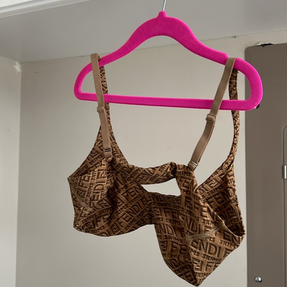 Fendi x SKIMS bralette - Picture 2 of 3